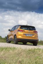 Renault Scenic 2016 года